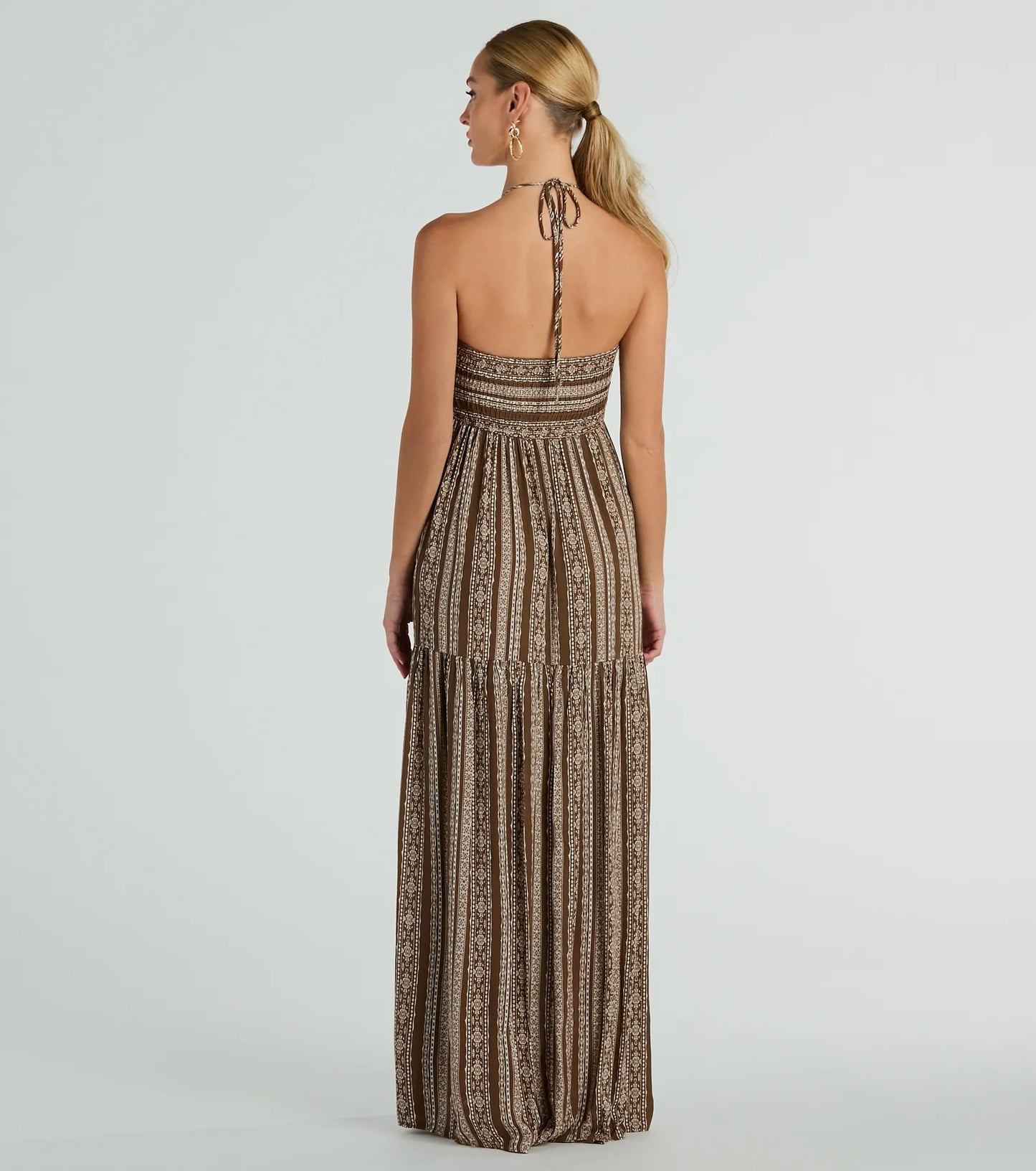 Desert Princess Halter Maxi Dress With Pockets